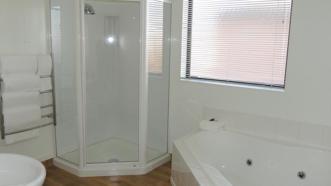 Central Motor Lodge Morrinsville Екстер'єр фото