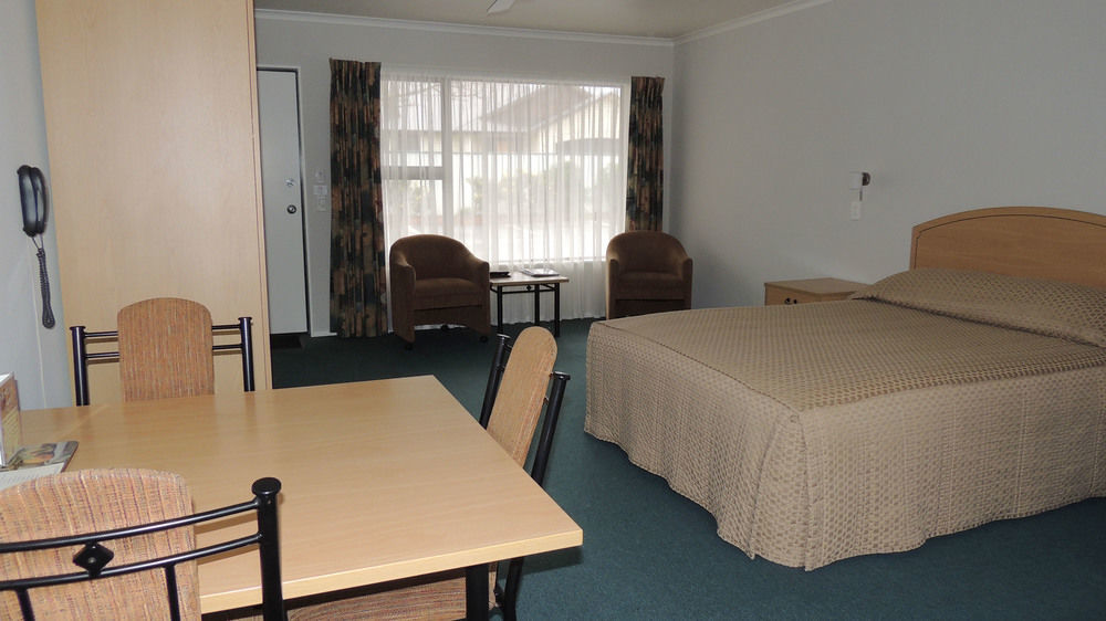 Central Motor Lodge Morrinsville Екстер'єр фото