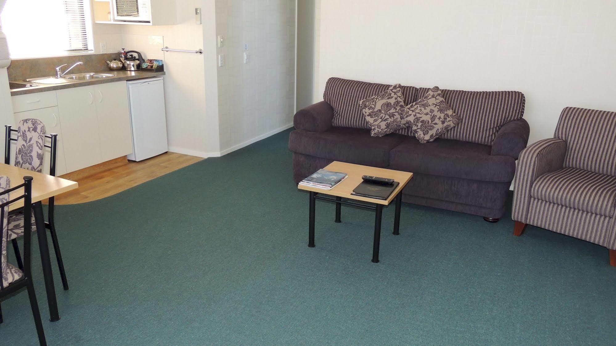 Central Motor Lodge Morrinsville Екстер'єр фото